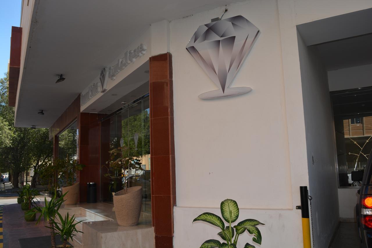 Diamond Suites Nadinah Екстериор снимка