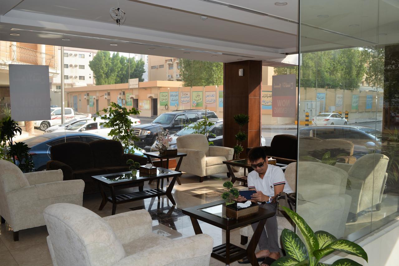 Diamond Suites Nadinah Екстериор снимка