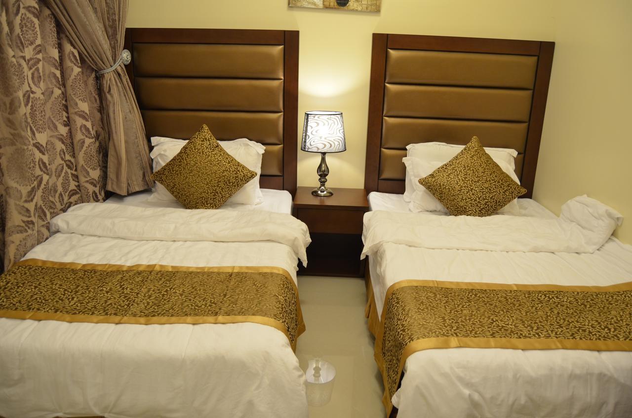 Diamond Suites Nadinah Екстериор снимка