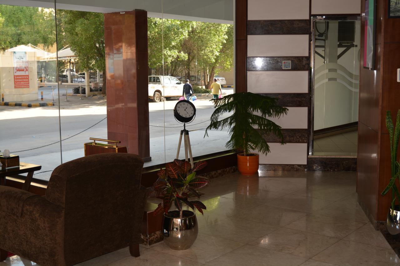 Diamond Suites Nadinah Екстериор снимка